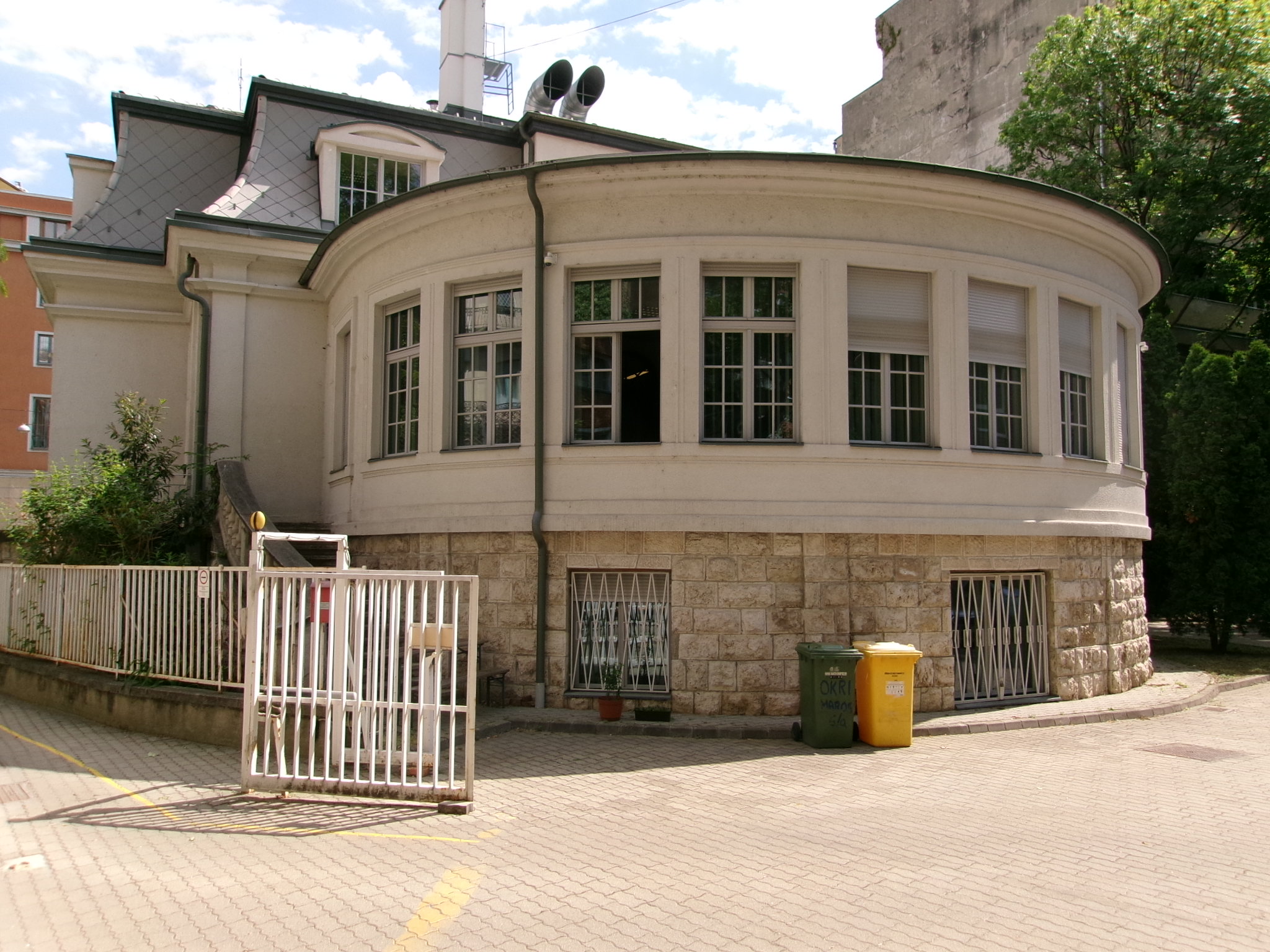 REMAX România extinde rețeaua de francize cu șapte noi unități în orașe regionale