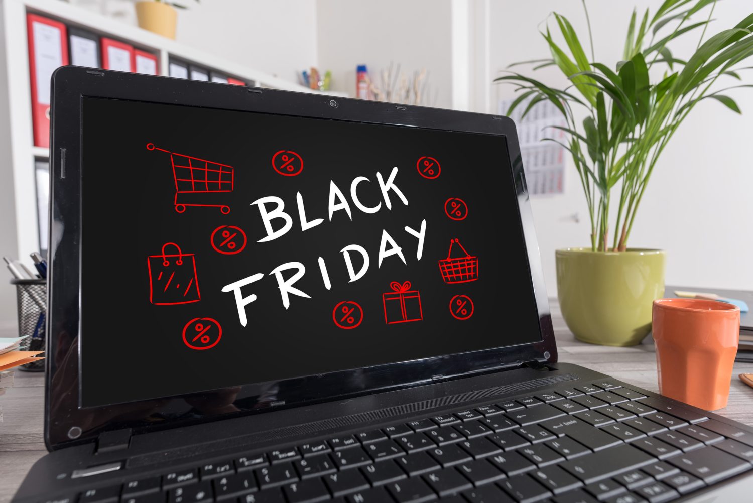 evomag investește 200.000 EUR în tehnologie pentru a pregăti platforma de Black Friday 2026