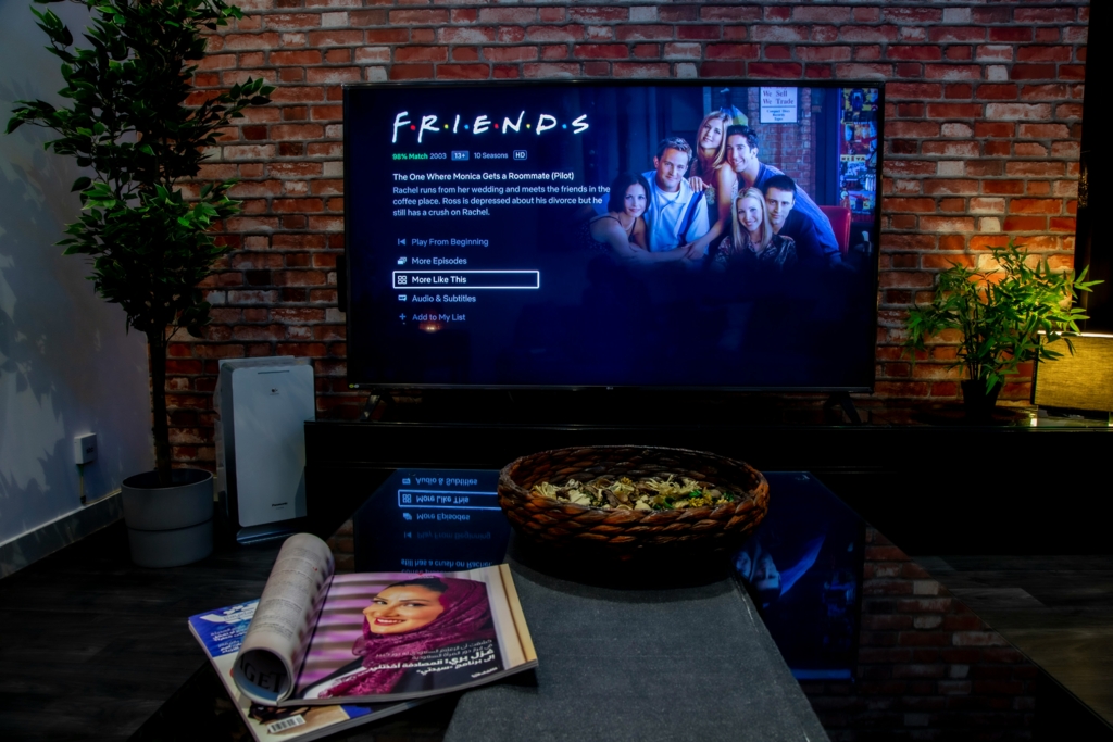 Netflix anunță concedierea a aproximativ 1.000 de angajați în urma unei restructurări globale