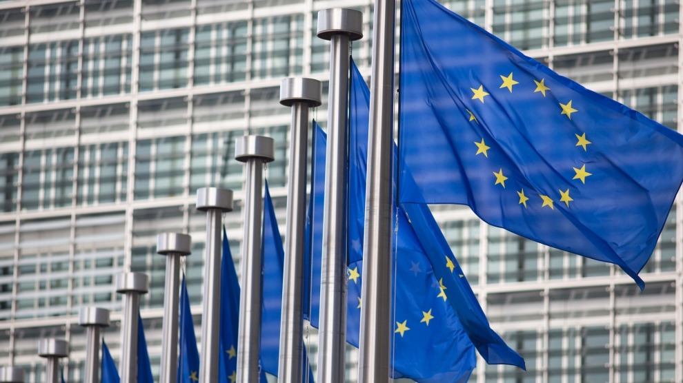Investițiile masive în baterii pot aduce profituri record operatorilor europeni pe perioada iernii