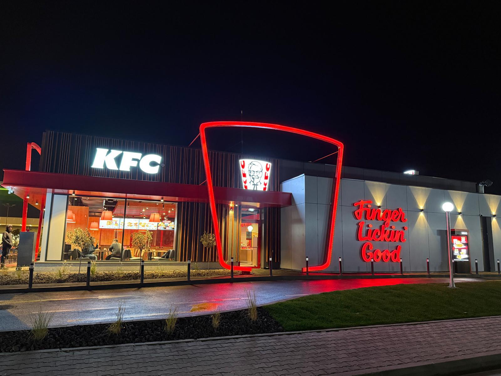 Sphera Franchise Group investește 1,1 milioane de euro într-un nou restaurant KFC cu Drive Thru în Oradea