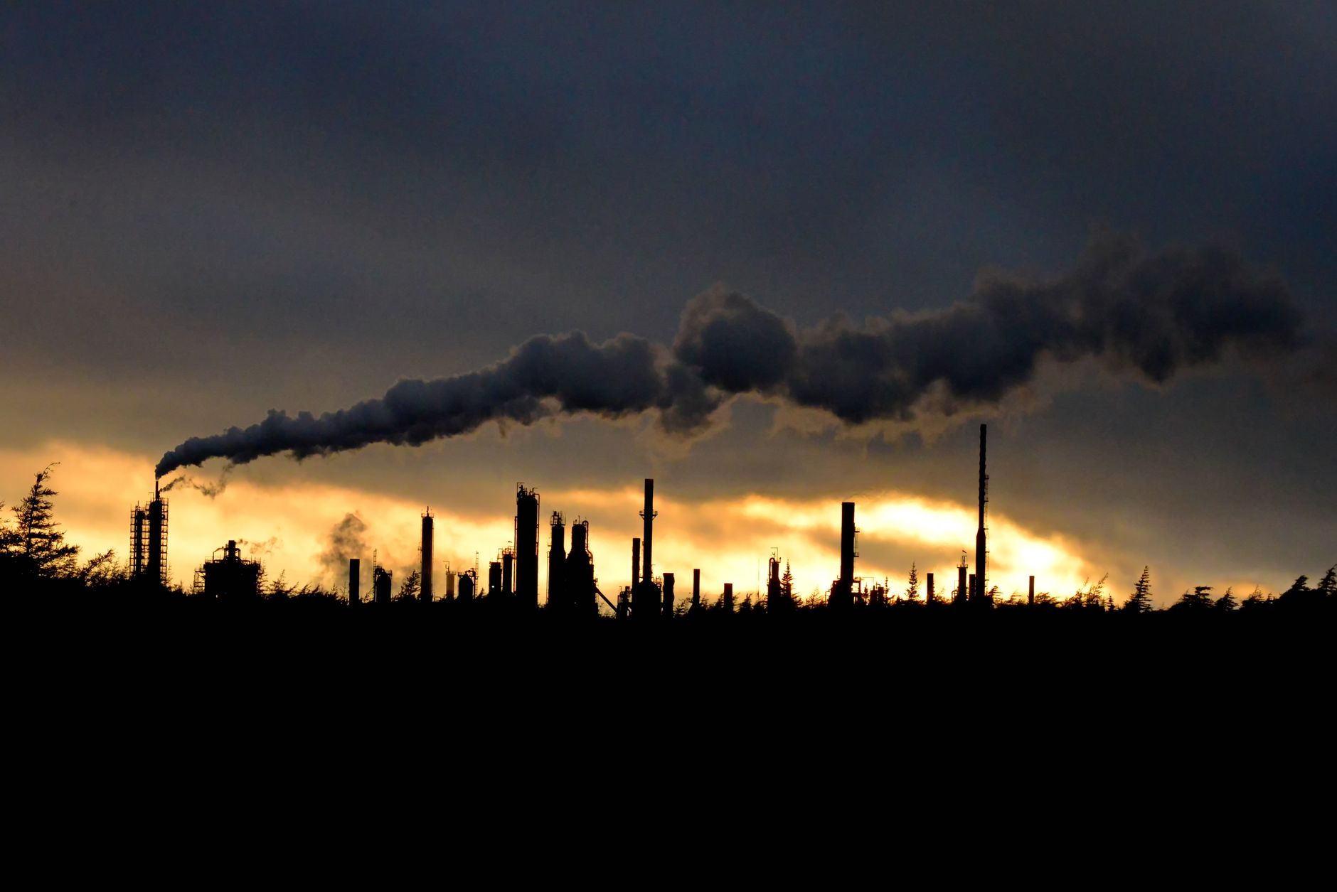 ExxonMobil anticipează profituri masive la rafinare din cauza tensiunilor geopolitice