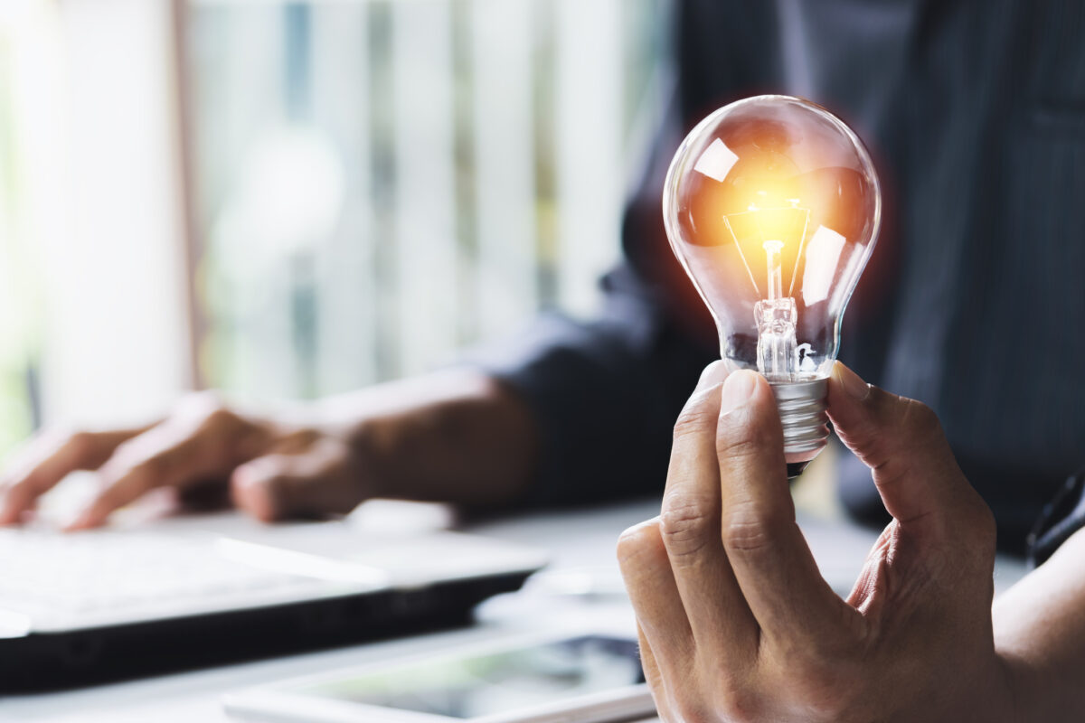 Electrica planifică atragerea unui împrumut de 355 de milioane de euro de la BEI pentru modernizarea rețelelor