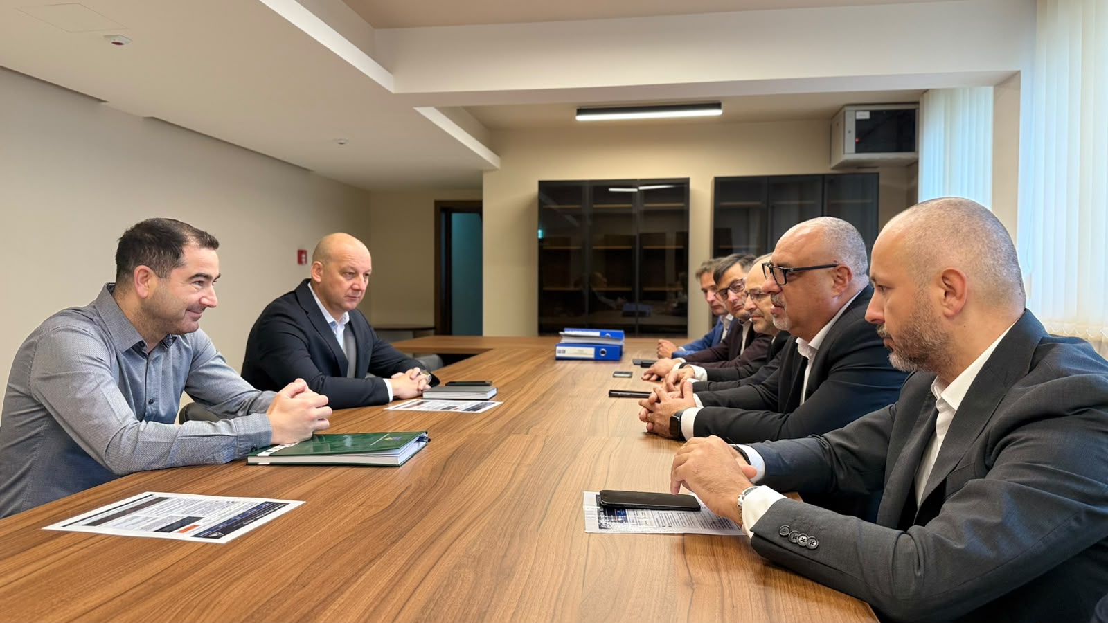 Transelectrica investește masiv în infrastructura energetică din nordul Moldovei prin două proiecte strategice