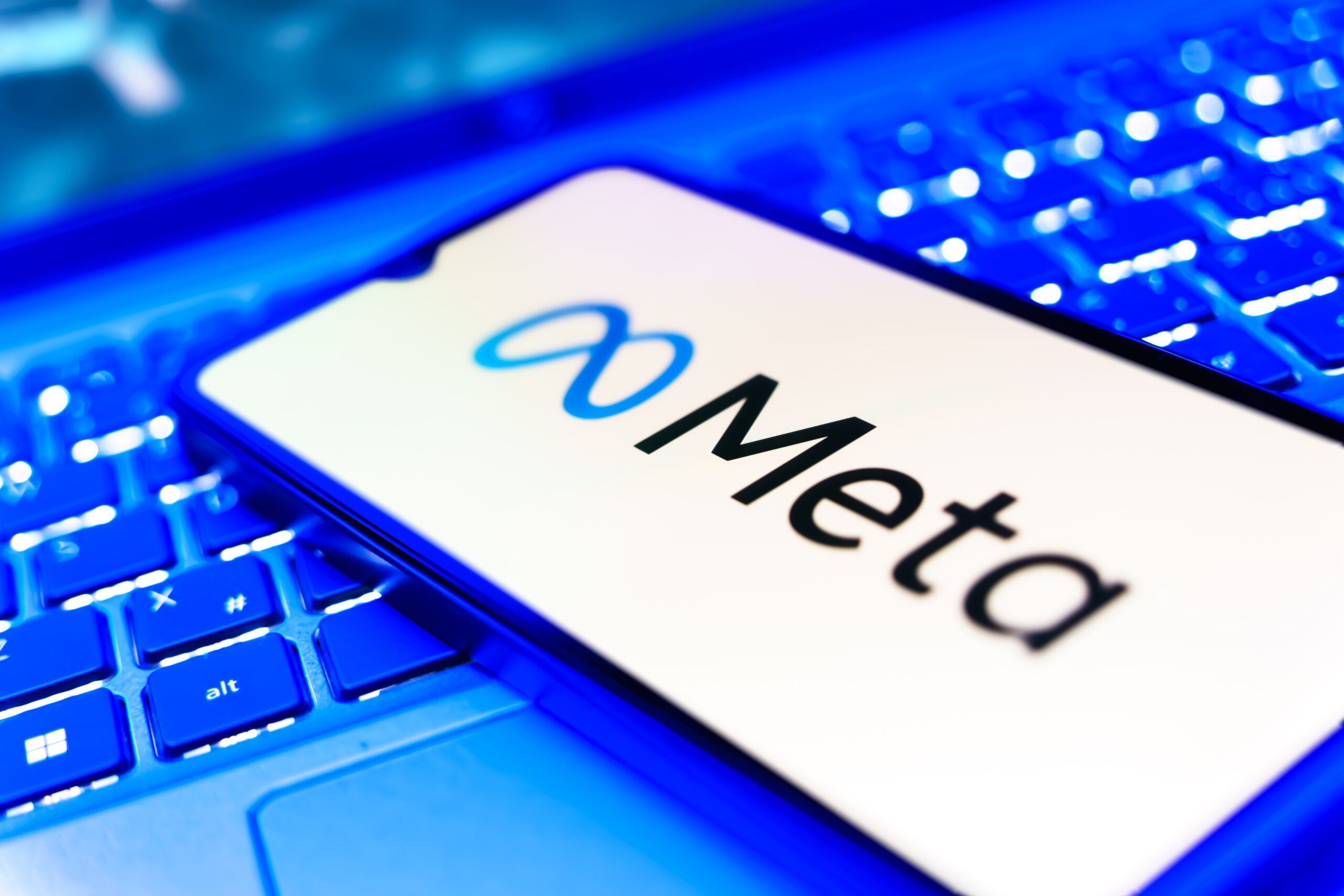 Meta este condamnată la o amendă record de 25 de miliarde de dolari pentru încălcarea confidențialității datelor
