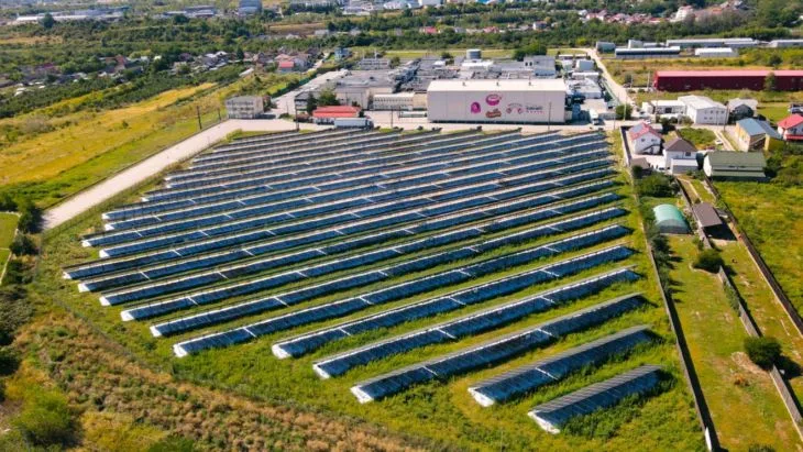 Caroli Foods Group investește 1,3 milioane de euro într-un parc fotovoltaic pentru fabrica din Pitești