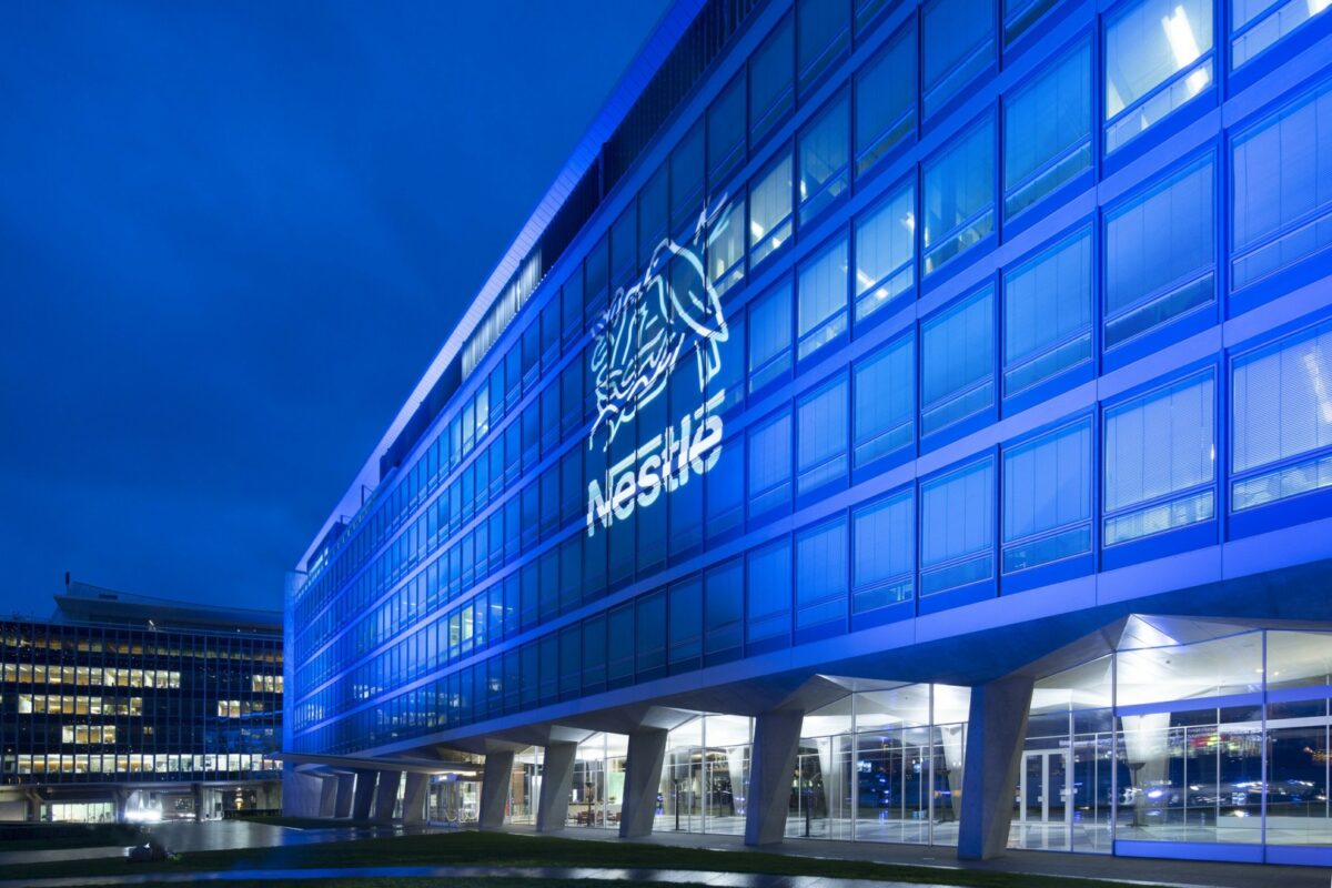 Nestlé elimină activele din Rusia din bilanț după preluarea controlului de către autoritățile ruse