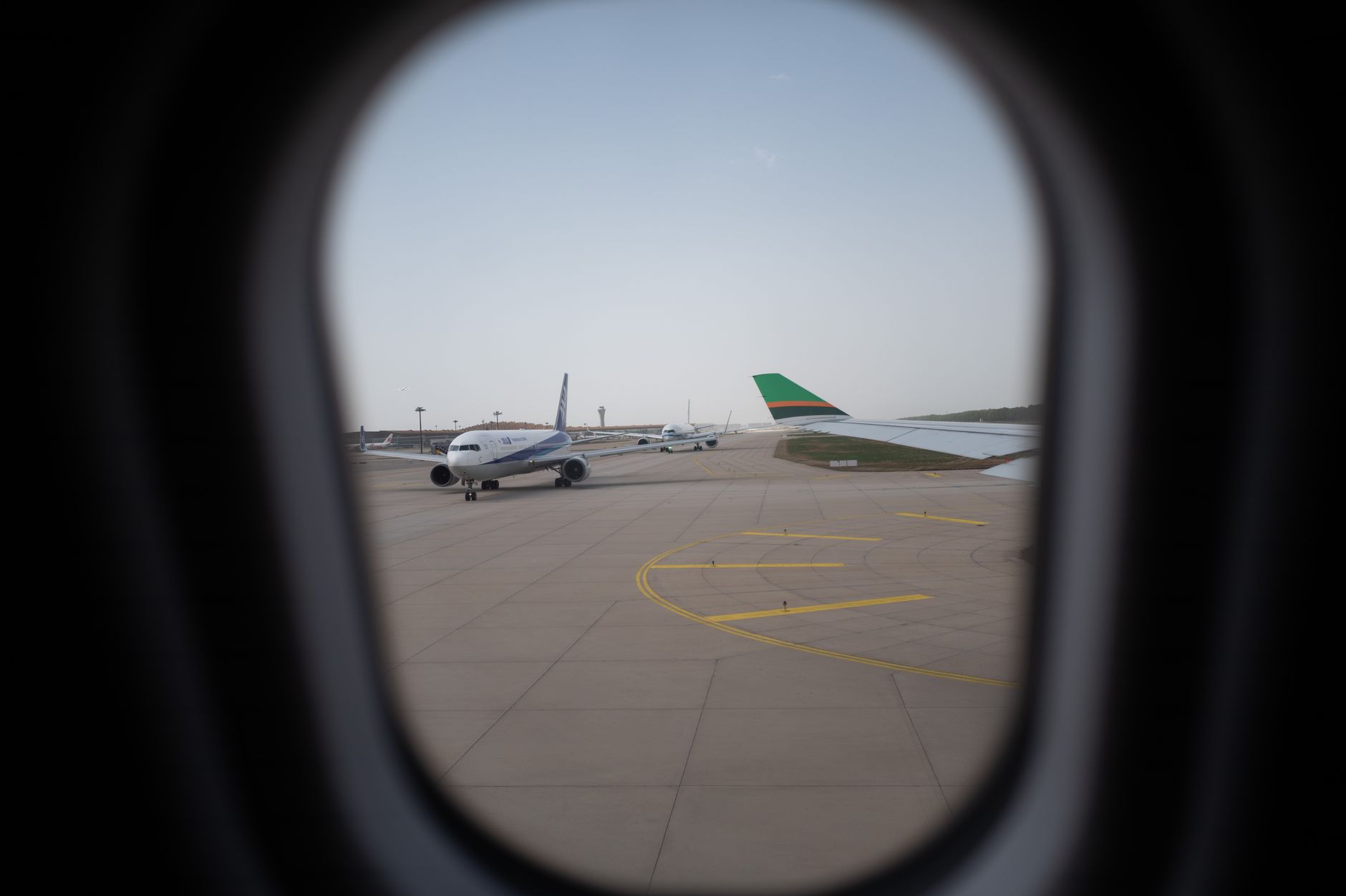 Compania Dan Air a depus cerere de insolvență cu datorii de 126 de milioane de lei