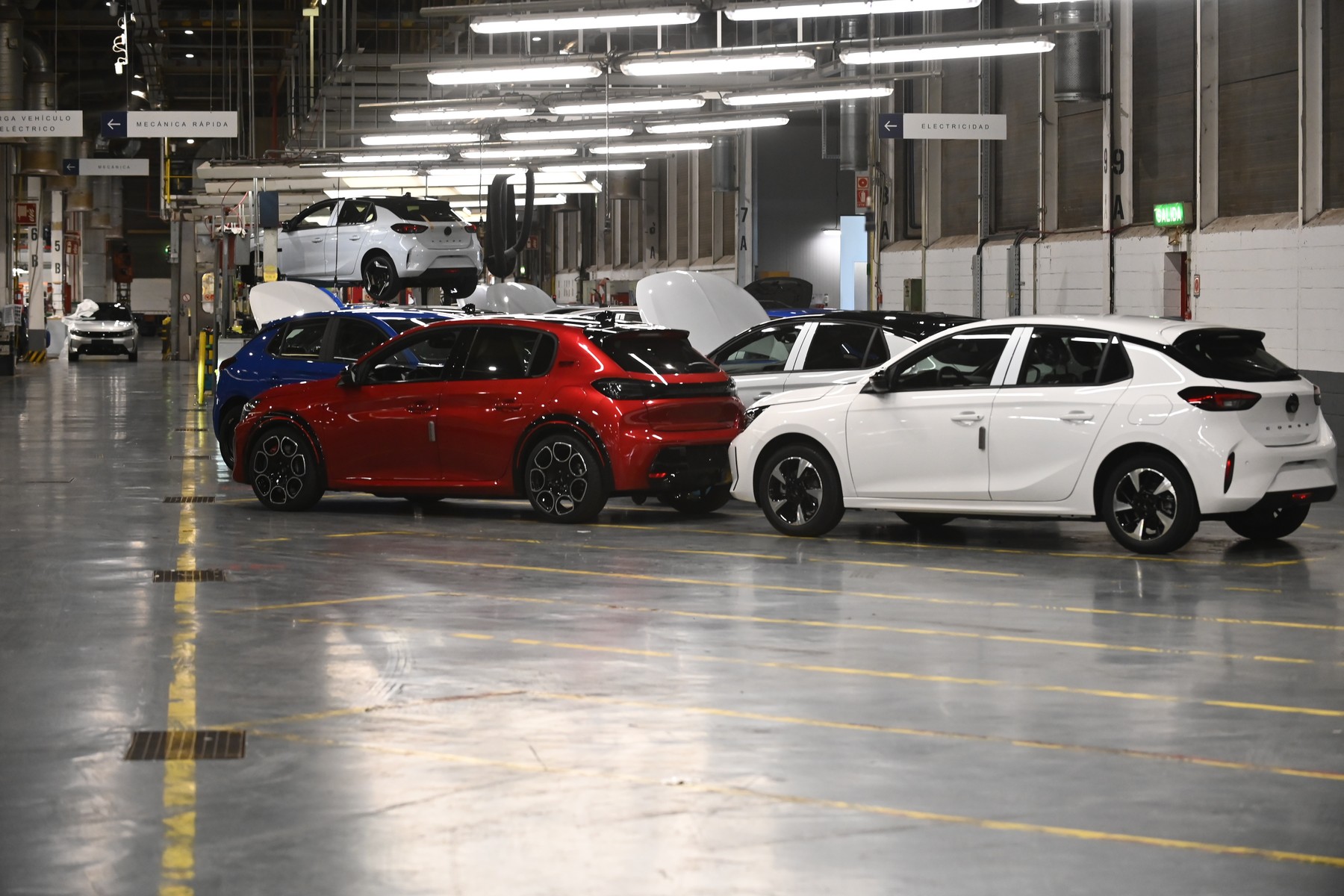 Leapmotor produce primul automobil chinez în Europa, în cadrul uzinei Stellantis din Spania