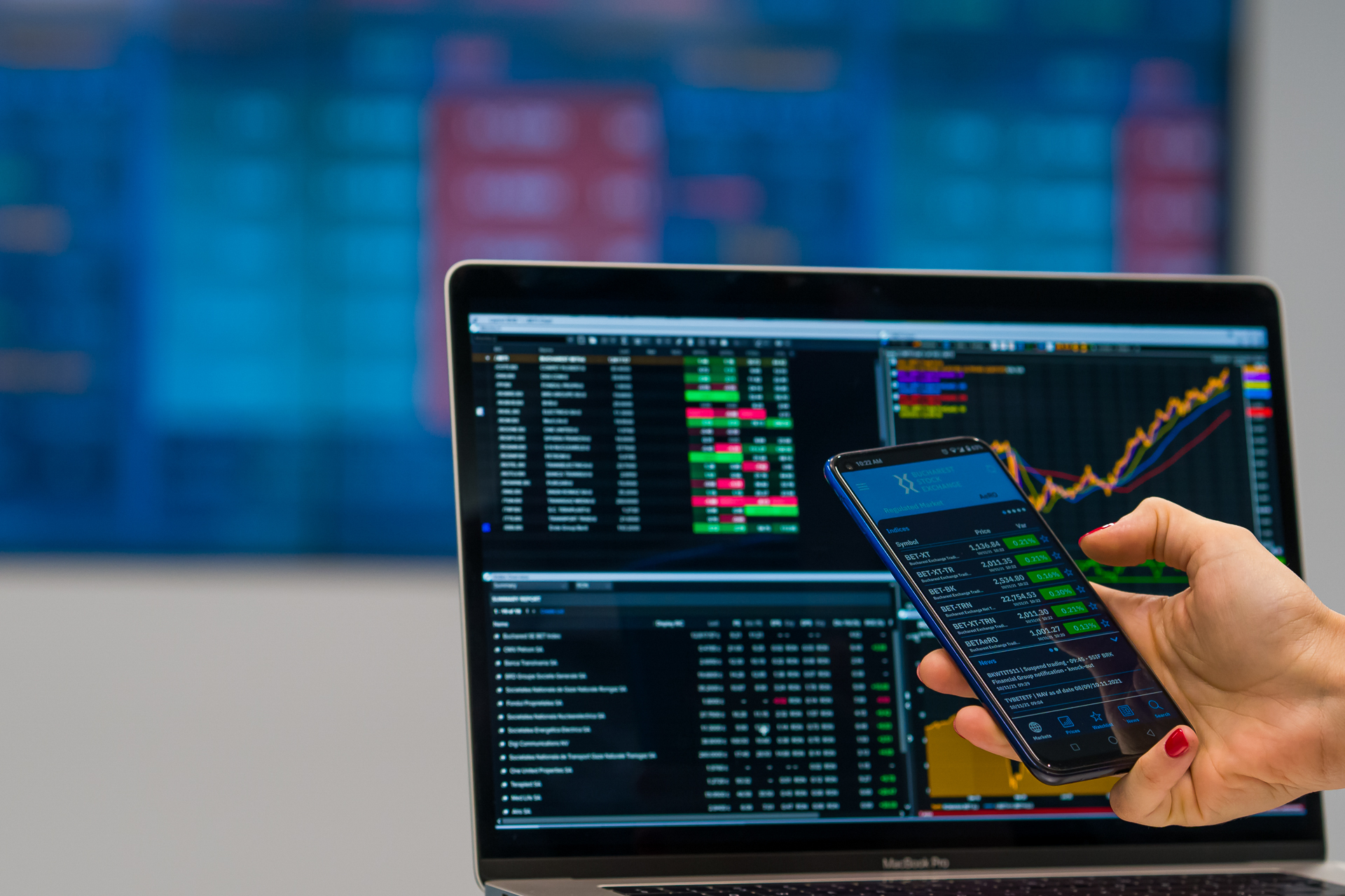 Indicele BET se retrage de la nivelul maxim de la 19 august: o corecție de peste 12% în context economic incert