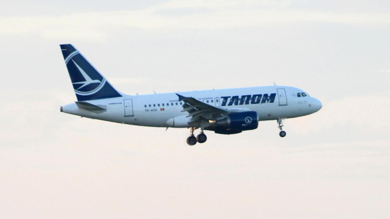 TAROM suspendă zborurile de la București la Belgrad după 16 ani de activitate