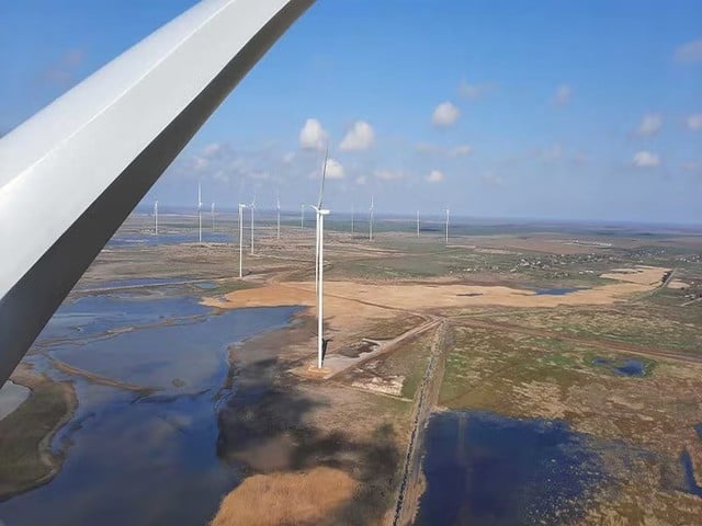Emergy extinde activitatea în România prin dezvoltarea de centre de date și proiecte eoliene