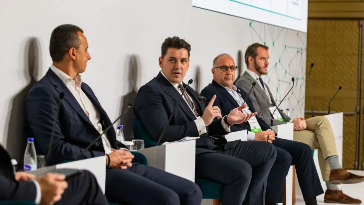 Emergy dezvoltă un portofoliu de proiecte eoliene de 720 MW în România