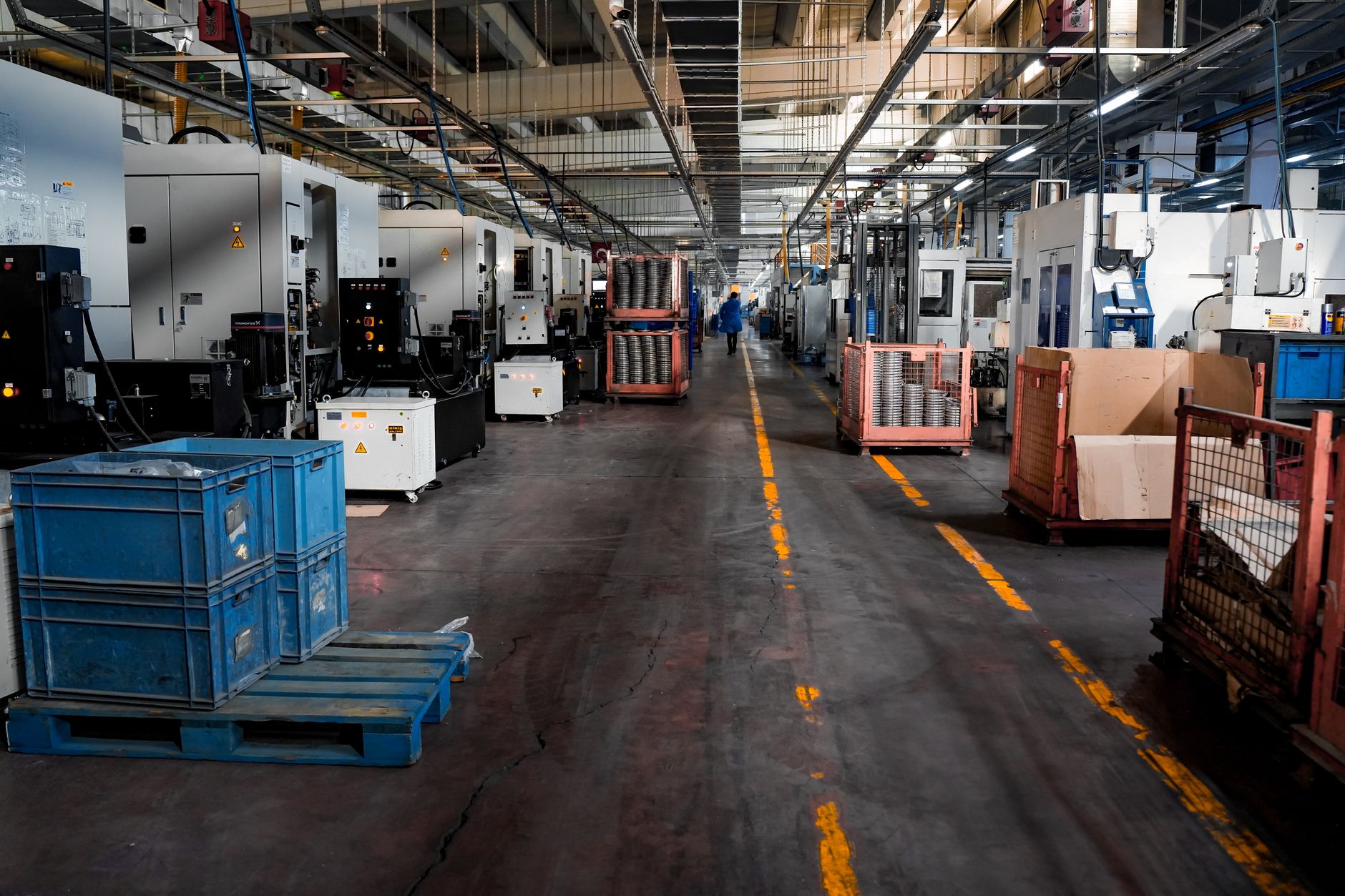 Toyota menține poziția de lider printre producătorii auto străini în România, în ciuda scăderii pieței