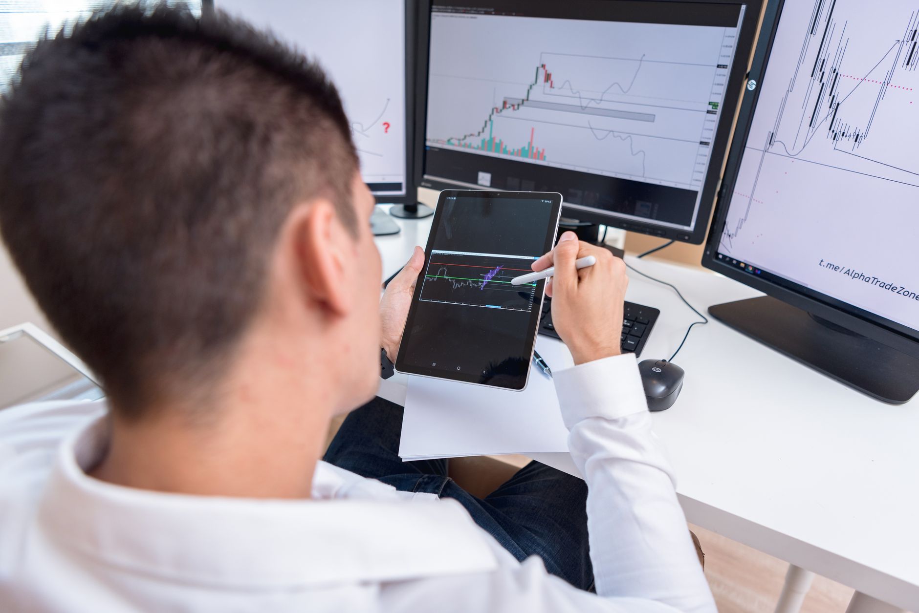 NN introduce un ETF administrat de Goldman Sachs în programele de asigurări unit-linked