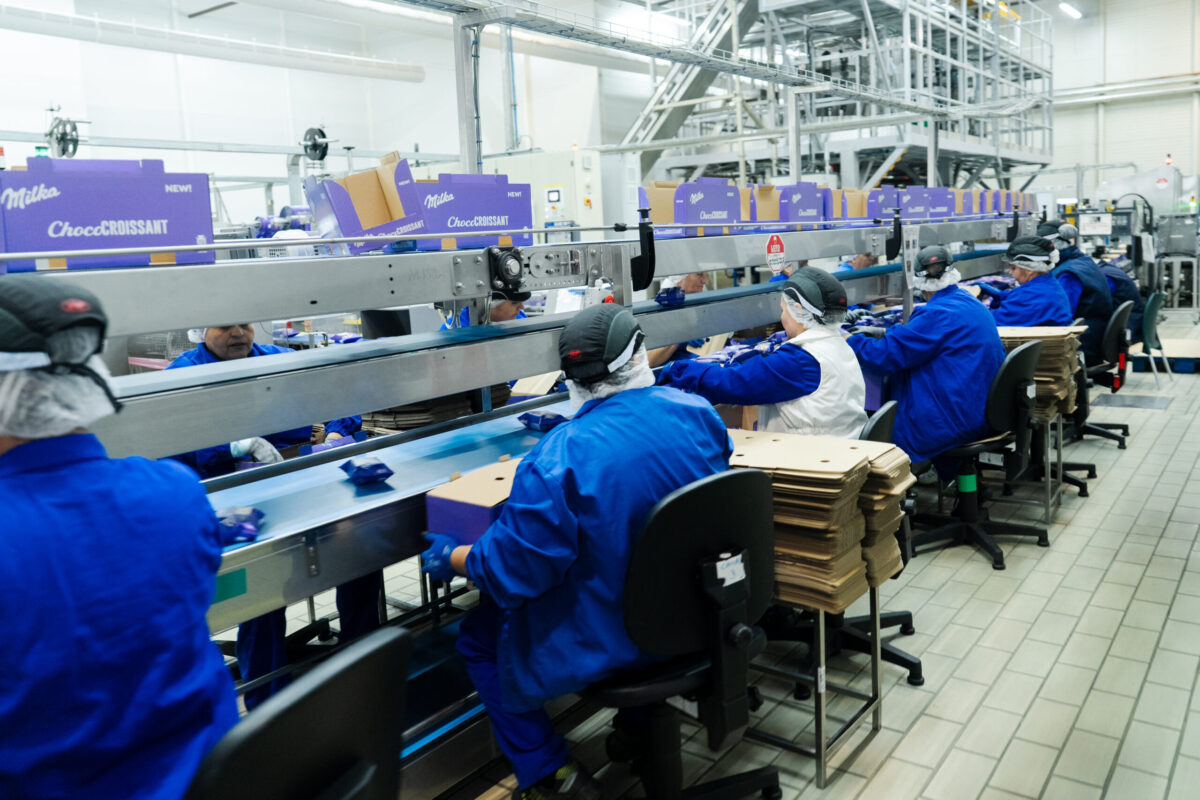 Fabrica Mondelez din Clinceni extinde capacitatea de producție și recrutează 100 de noi angajați