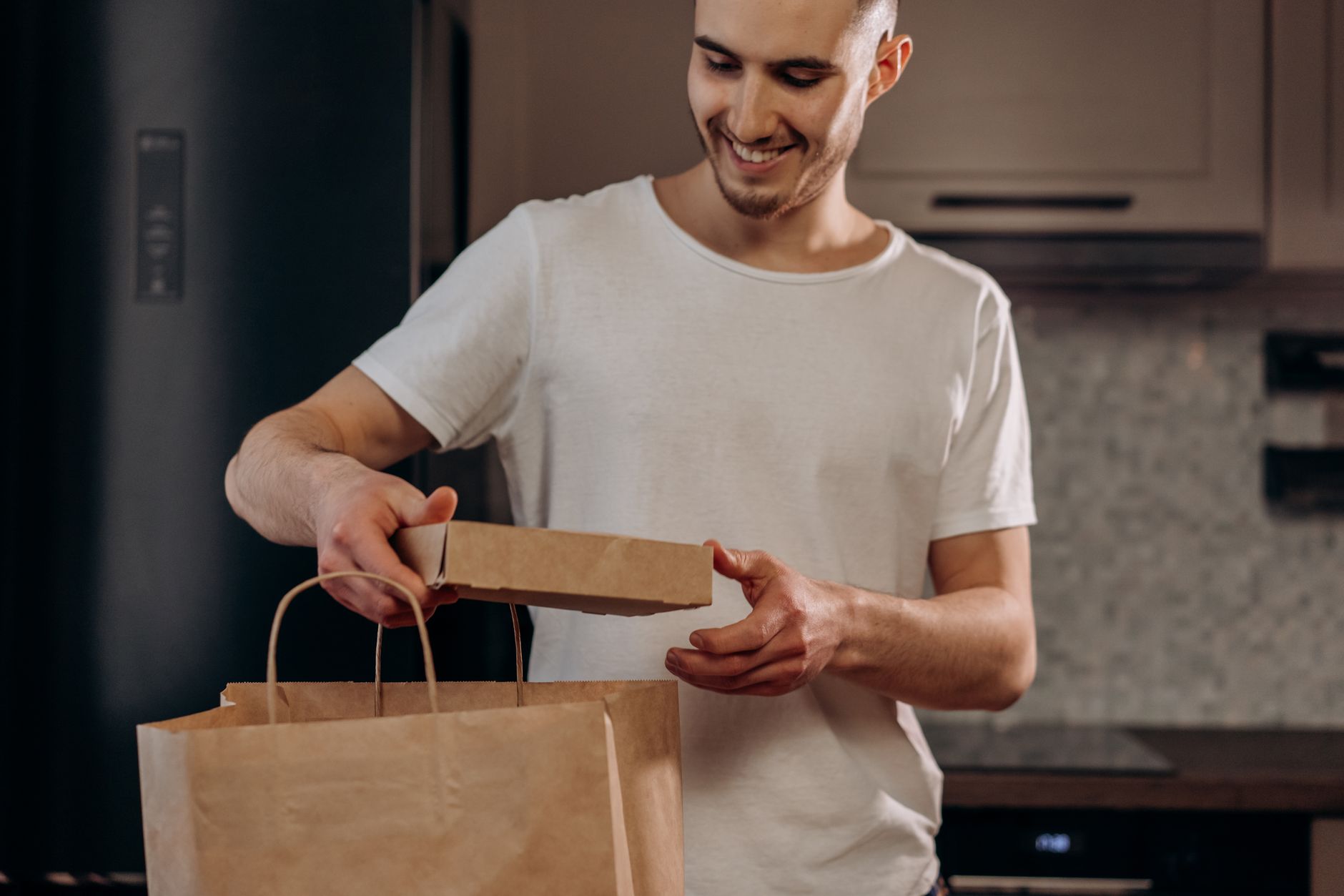 Freshful controlează 30% din piața de bunuri de larg consum online din București