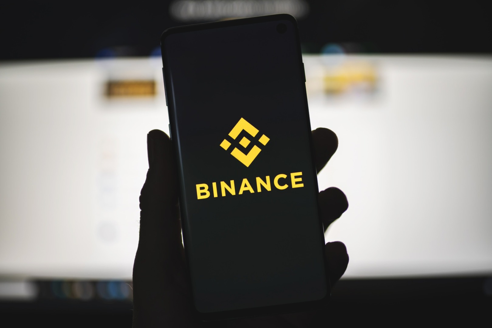 Binance investighează un incident de securitate masiv de 6,3 miliarde de dolari
