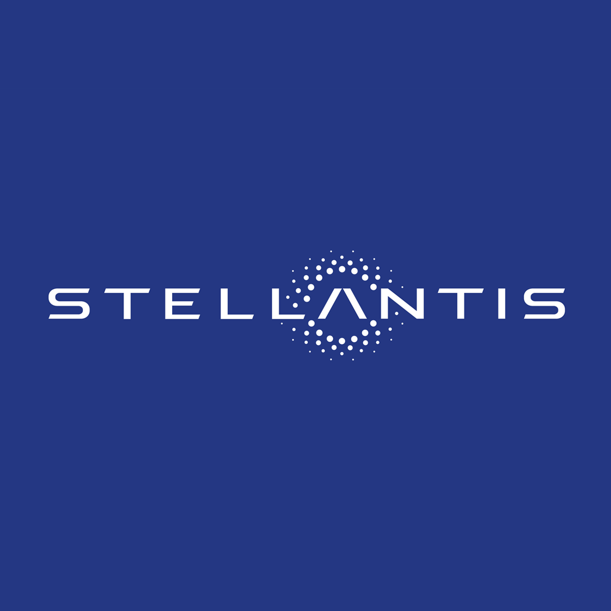 Stellantis suspendă producția în trei fabrici din Franța din cauza lipsei de baterii pentru vehicule electrice