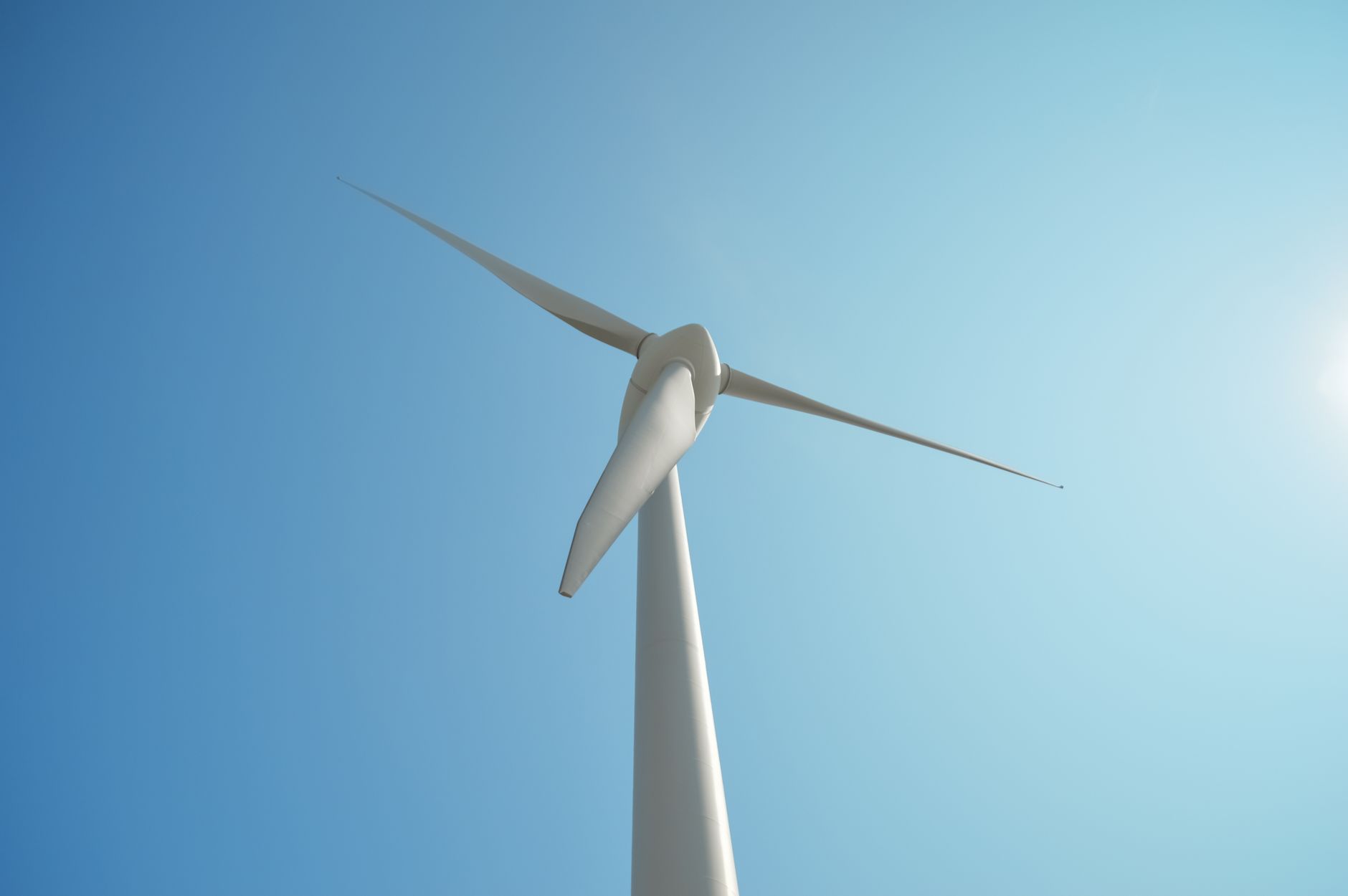 Germania a finalizat construcția celei mai înalte turbine eoliene din lume, cu o înălțime de 365 de metri