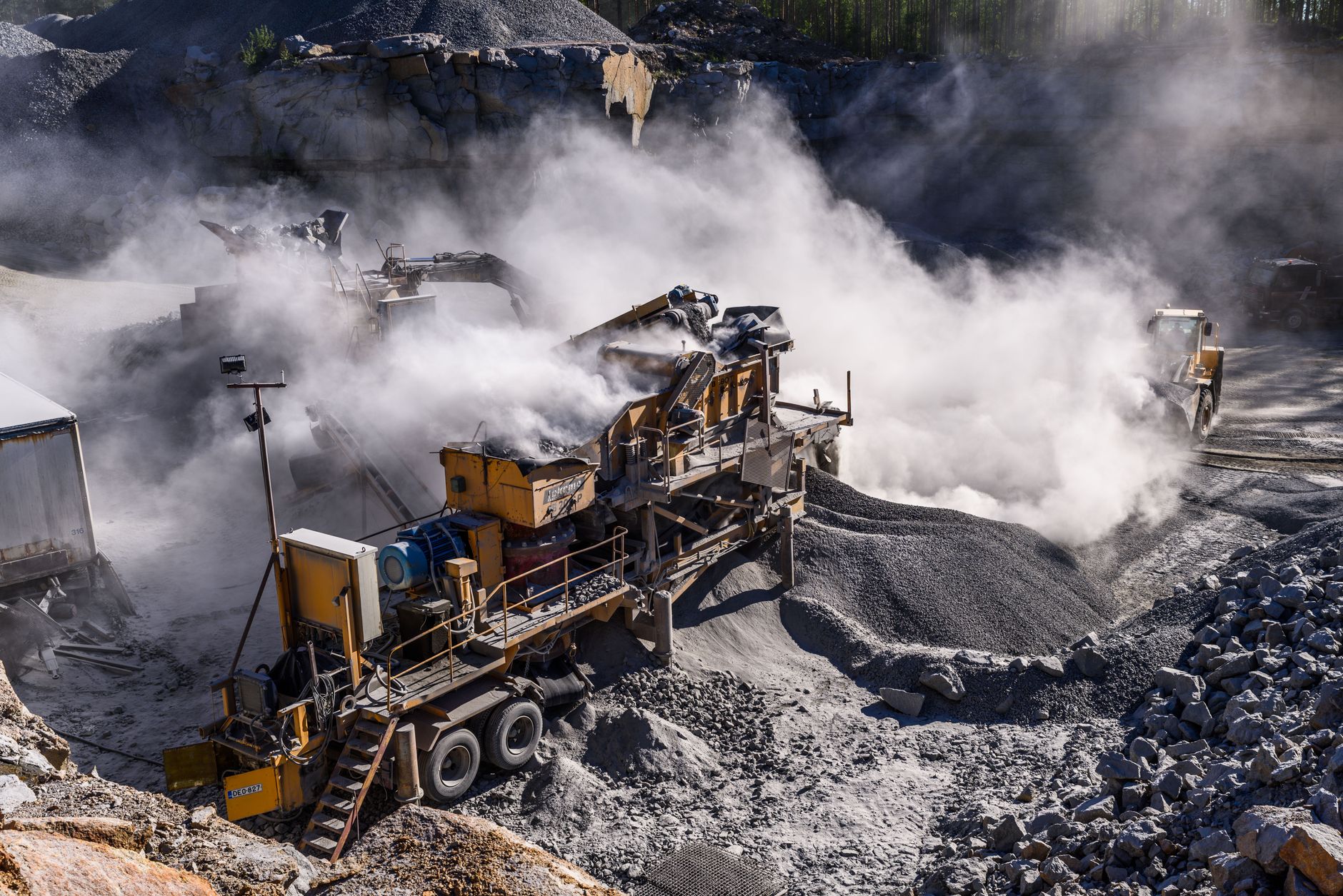 Sancțiuni masive în sectorul agregatelor minerale: Garda Națională de Mediu a aplicat amenzi de peste 10 milioane de lei
