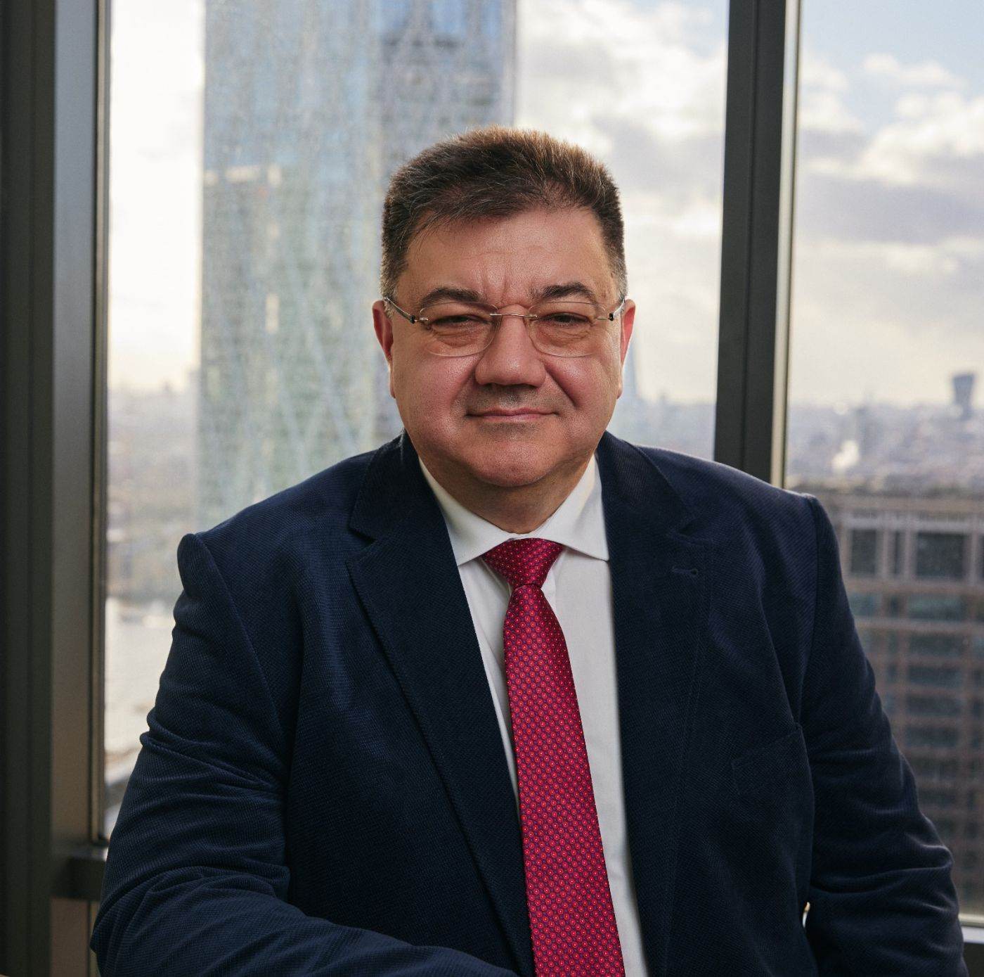 Investitorii individuali sunt atrași de investițiile masive în AI ale giganților tehnologici