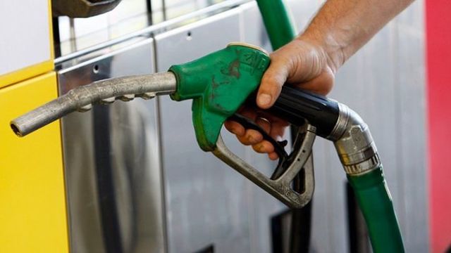 Ministerul Finanțelor menține reducerea accizei la motorină cu 25% pentru prima jumătate a lunii octombrie 2026