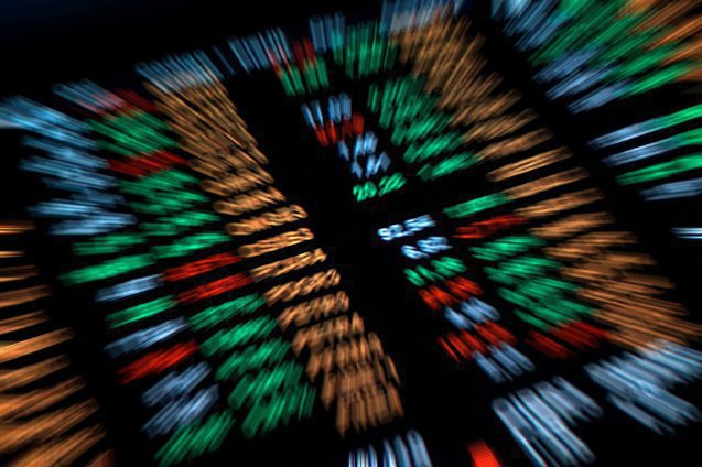 Lecții de bursă pentru generația Z după prima corecție de 15% a indicelui BET