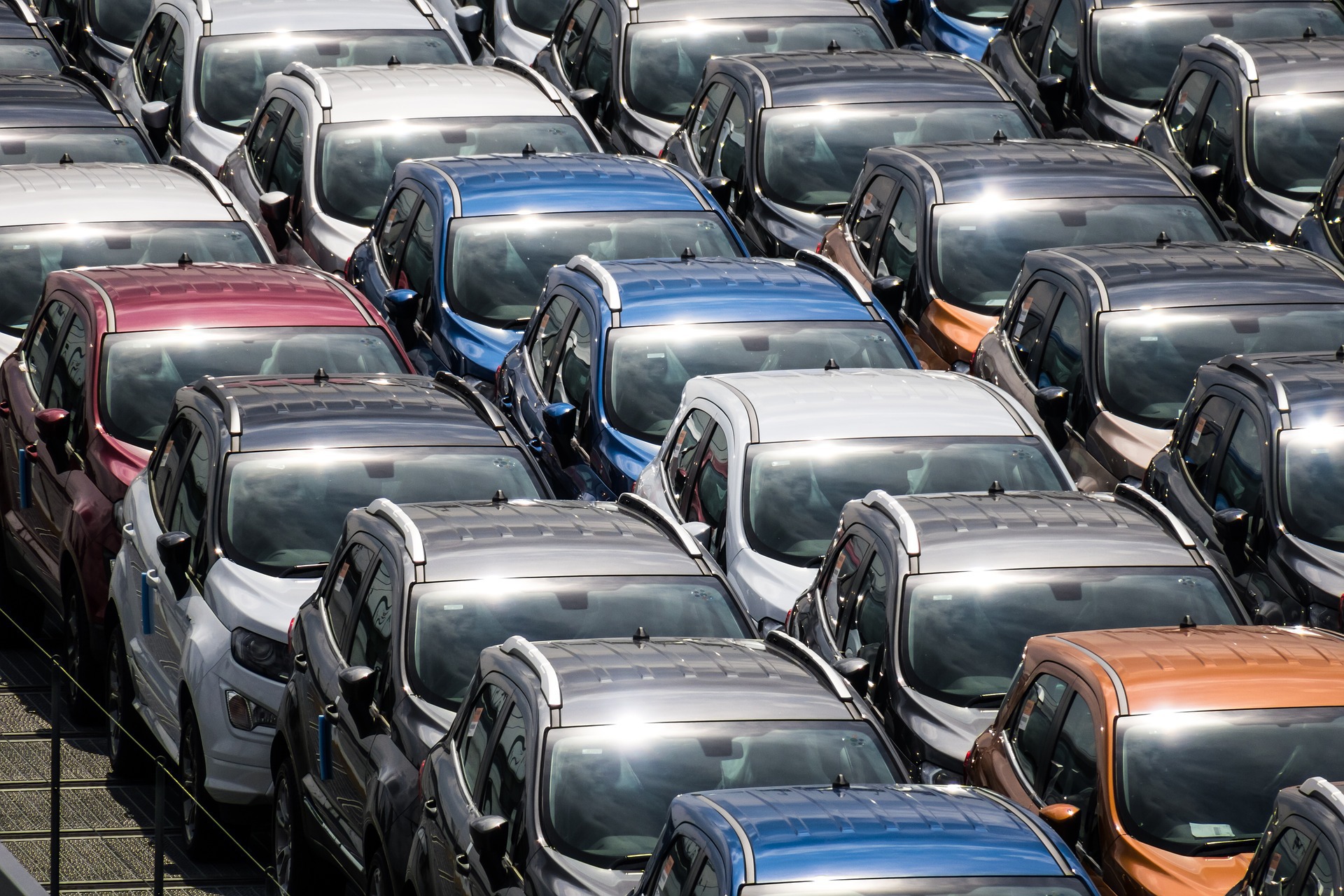 ANAF lansează investigații masive pe piața mașinilor second-hand: 35 de firme sunt sub lupă