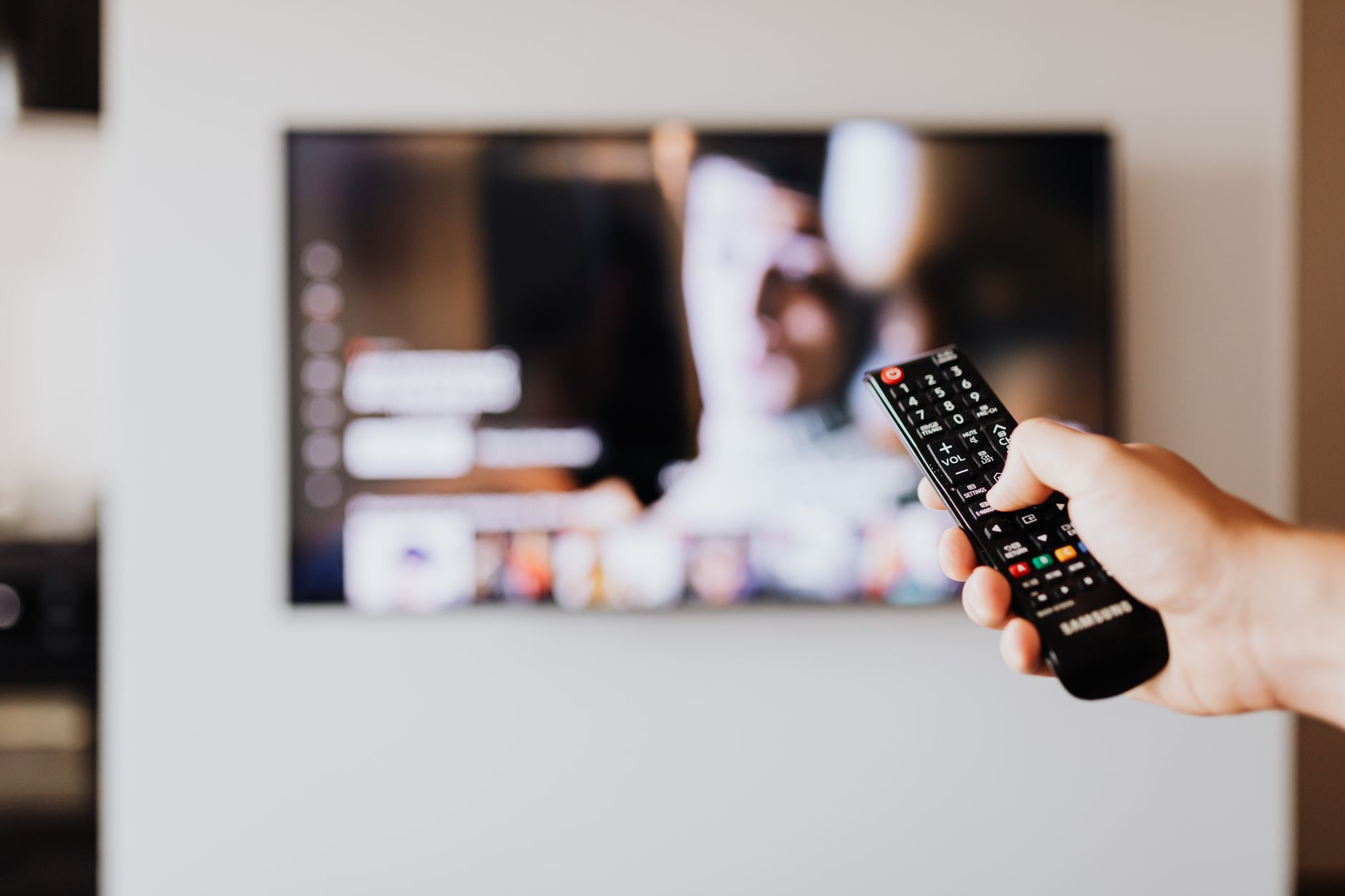 Hisense extinde ecosistemul VIDAA în România prin integrarea Orange TV Go și Spotify