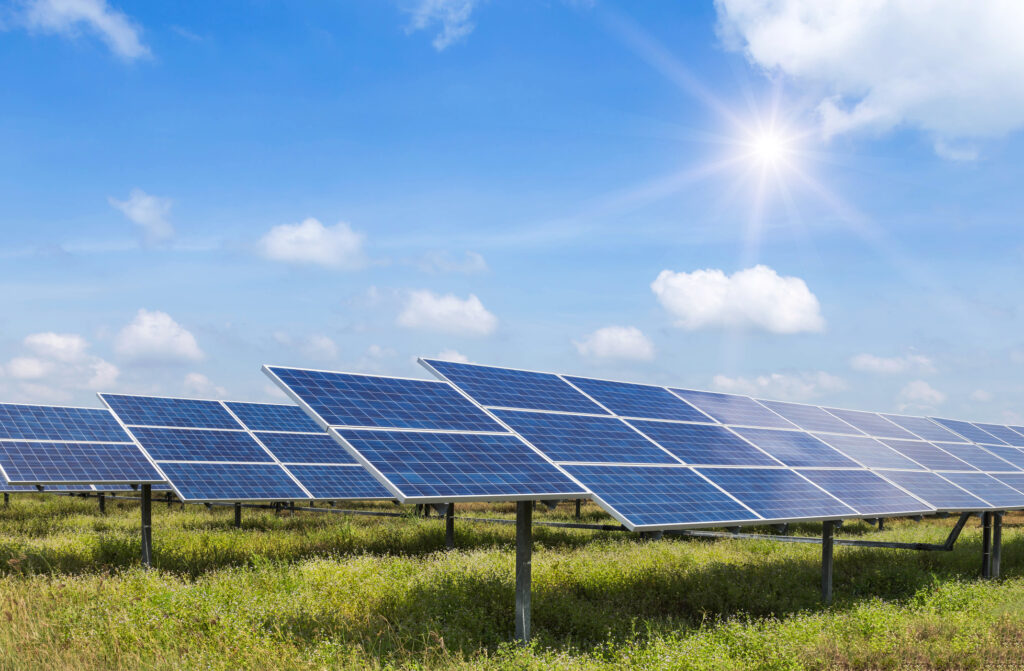 Interes crescut al companiilor germane pentru proiectele de energie solară și eoliană din România