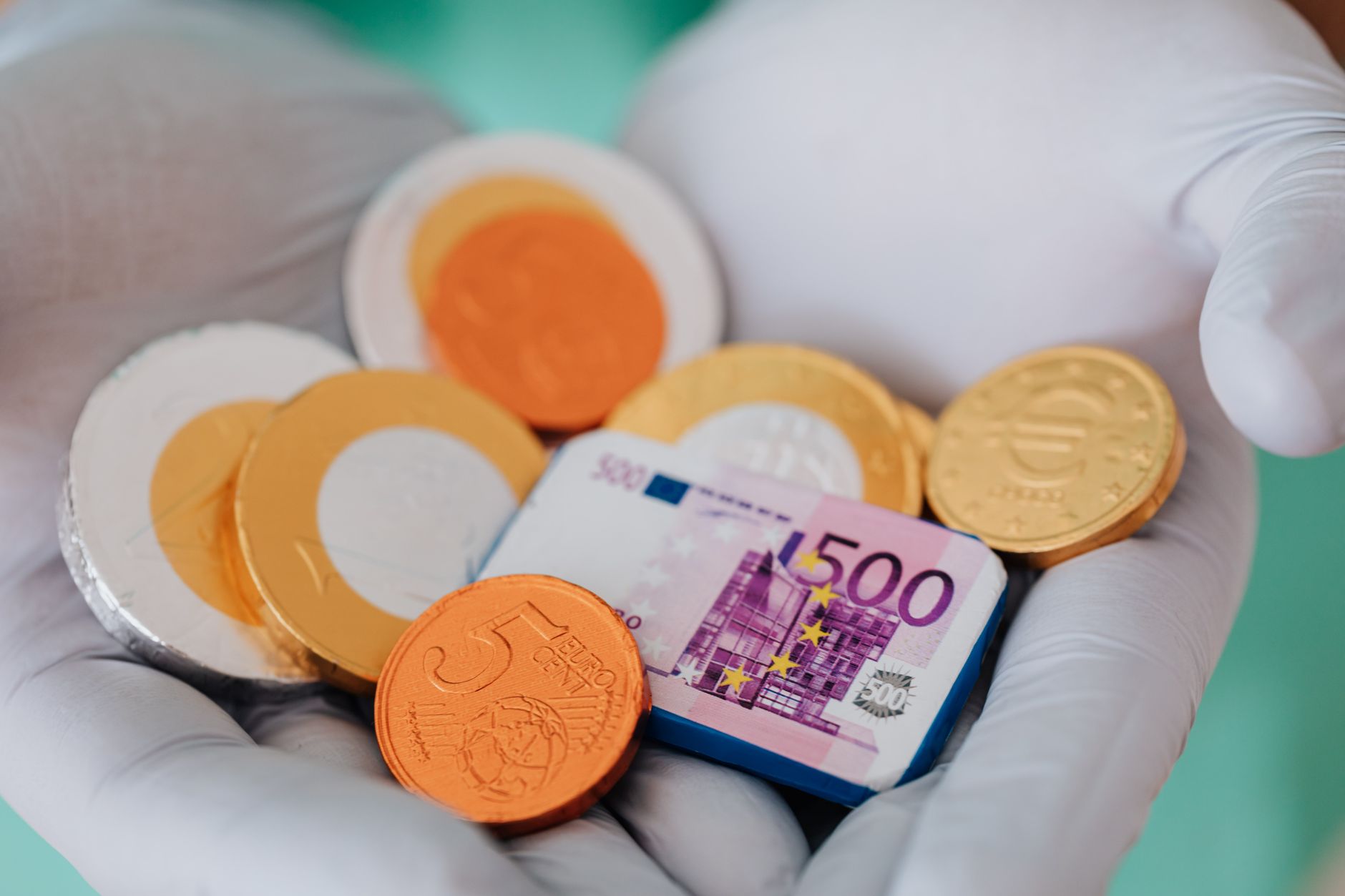 Cursul euro a atins un nou record la BNR, ajungând la 5,3447 lei