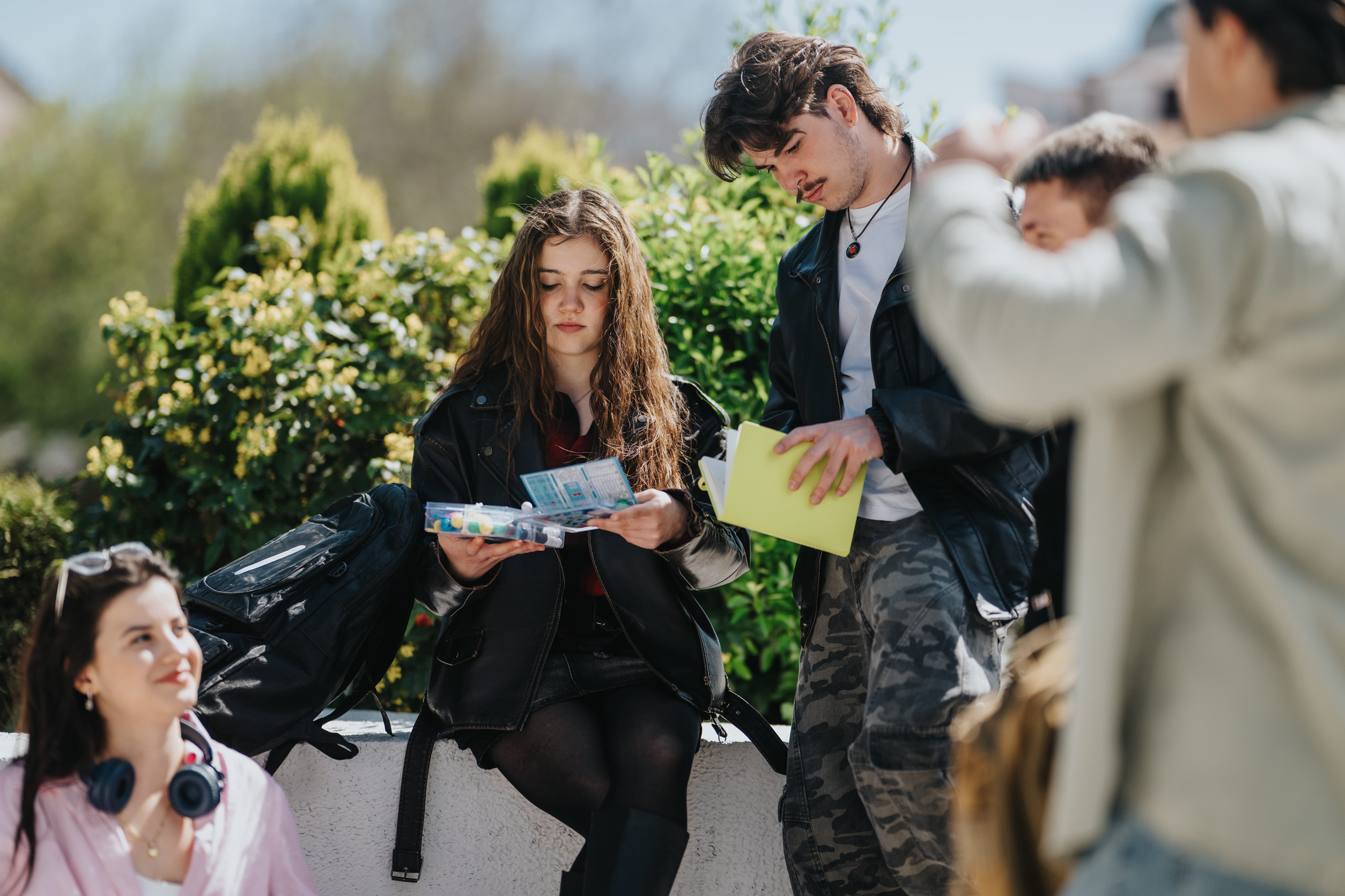 Inteligența artificială a devenit parte din rutina adolescenților din România, arată un studiu