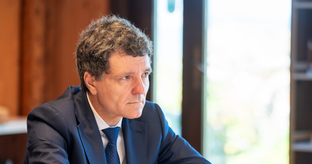 Nicușor Dan avertizează că menținerea ratingului de țară de către S&P nu permite relaxarea economică