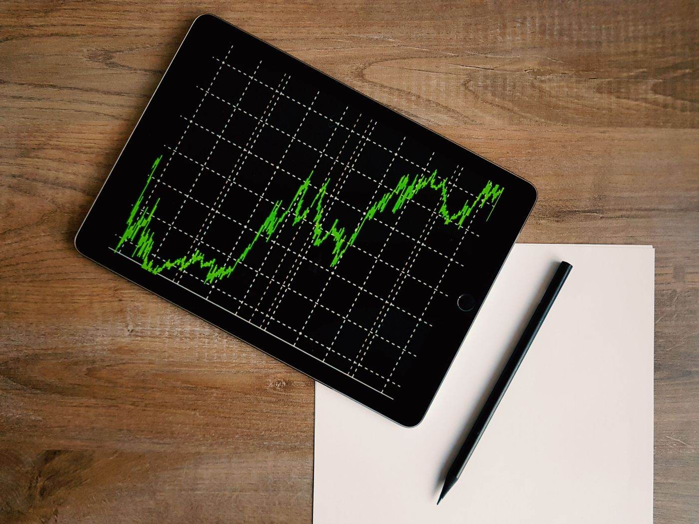 Economia Greciei va depăși media zonei euro în 2027, estimează guvernul de la Atena