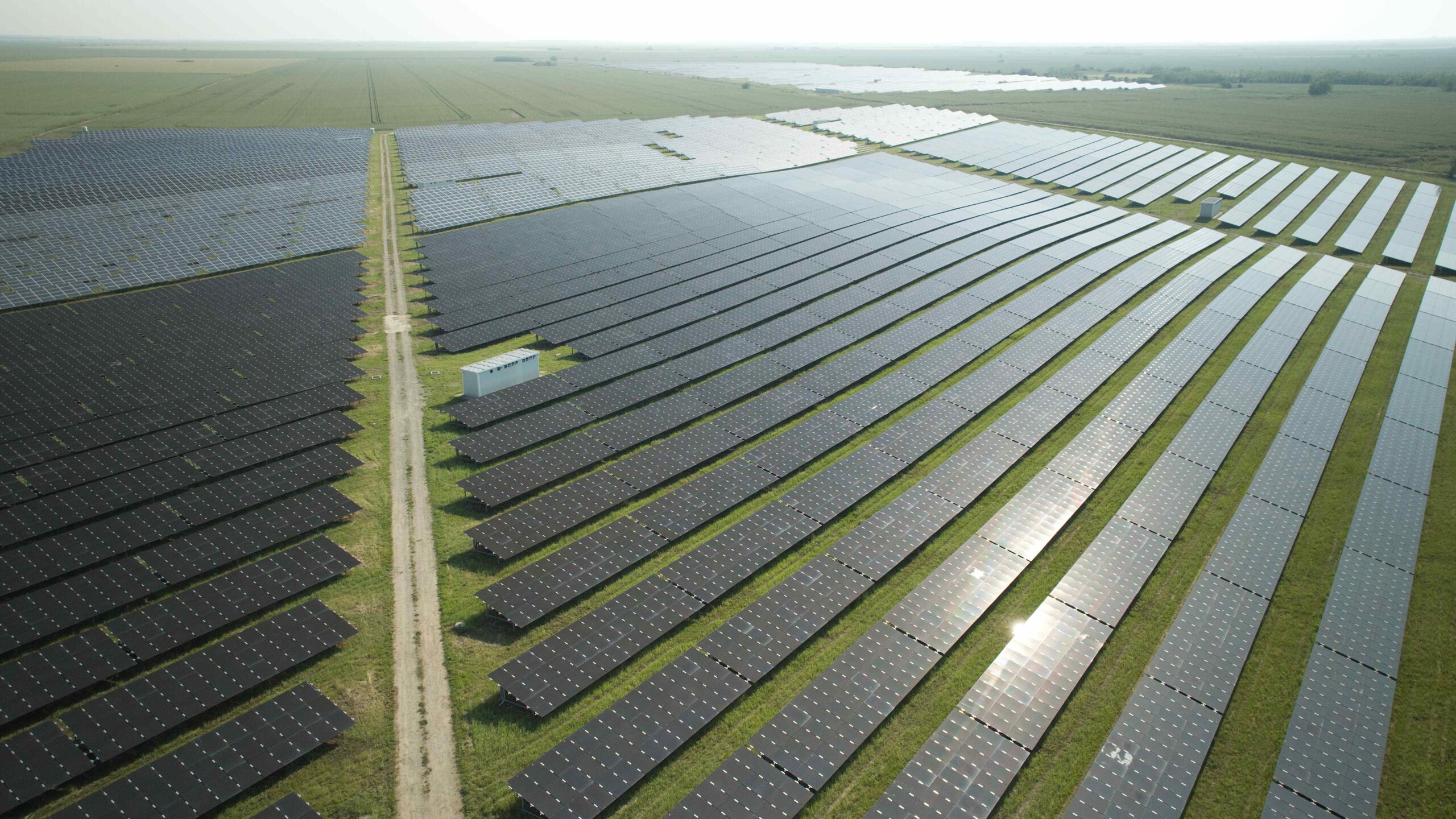 Investițiile companiilor grecești în sectorul energetic din România au depășit 5,5 miliarde de euro