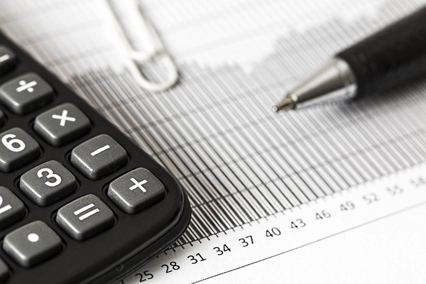 FMI avertizează că majorarea impozitului pe profit scade fluxul de investiții străine directe