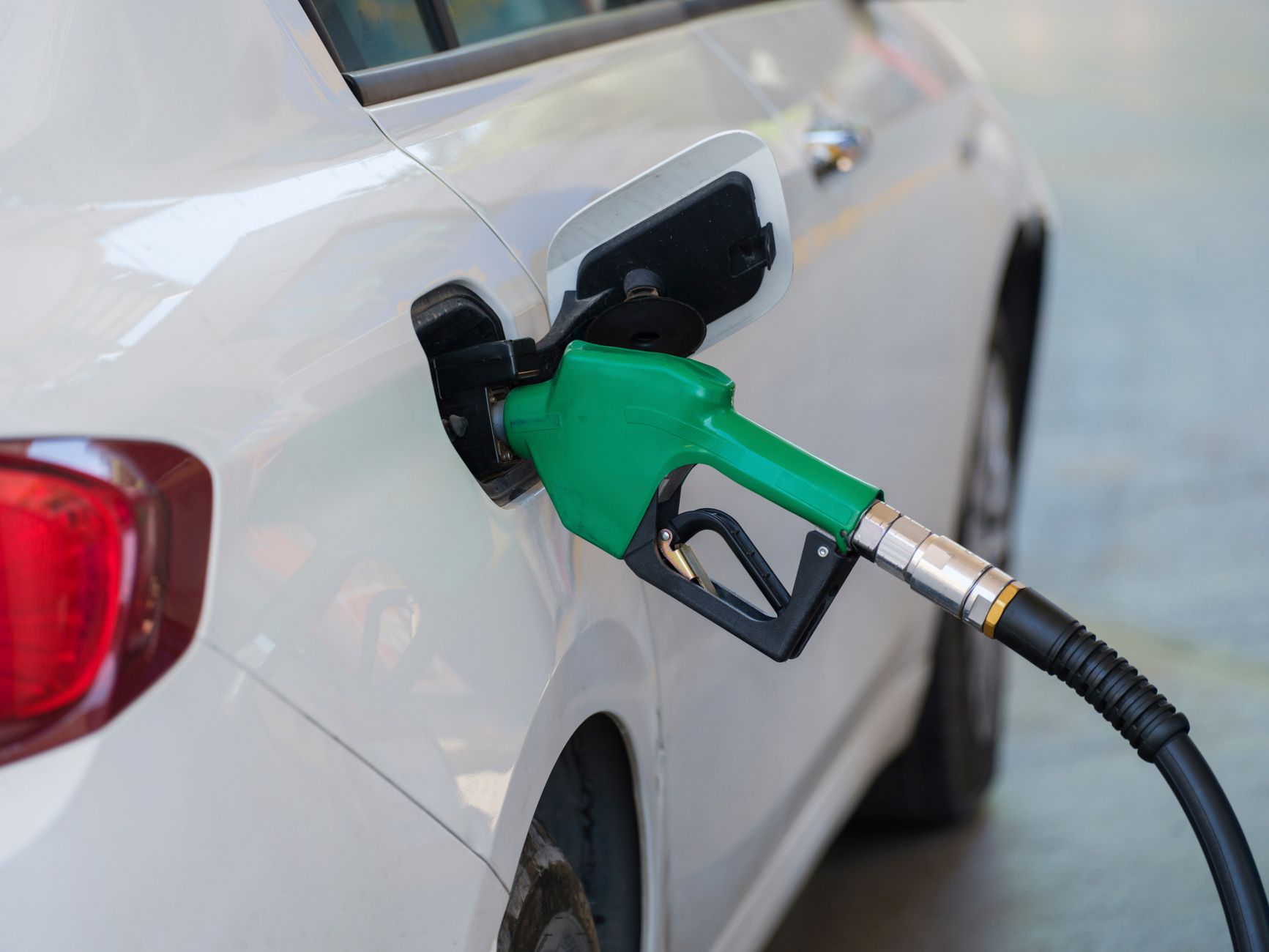 Prețurile la motorină vor rămâne ridicate până în 2027 din cauza limitărilor de rafinare