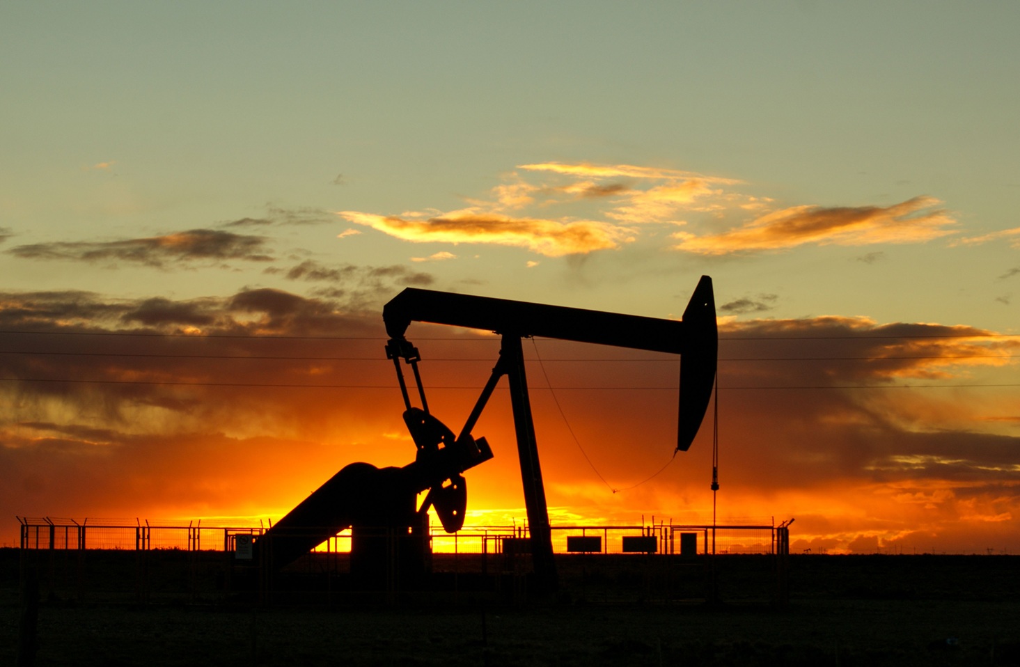 Avertisment din industria energetică: Rezervele mondiale de petrol sunt la un nivel critic