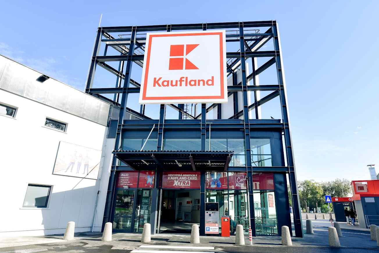 Kaufland deschide primul hipermarket din România într-un spațiu deja construit, în Galați
