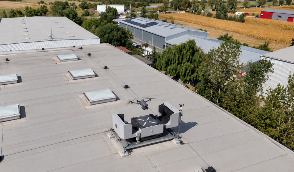 DroneFlight lansează în România servicii de operare a dronelor dincolo de linia vizuală