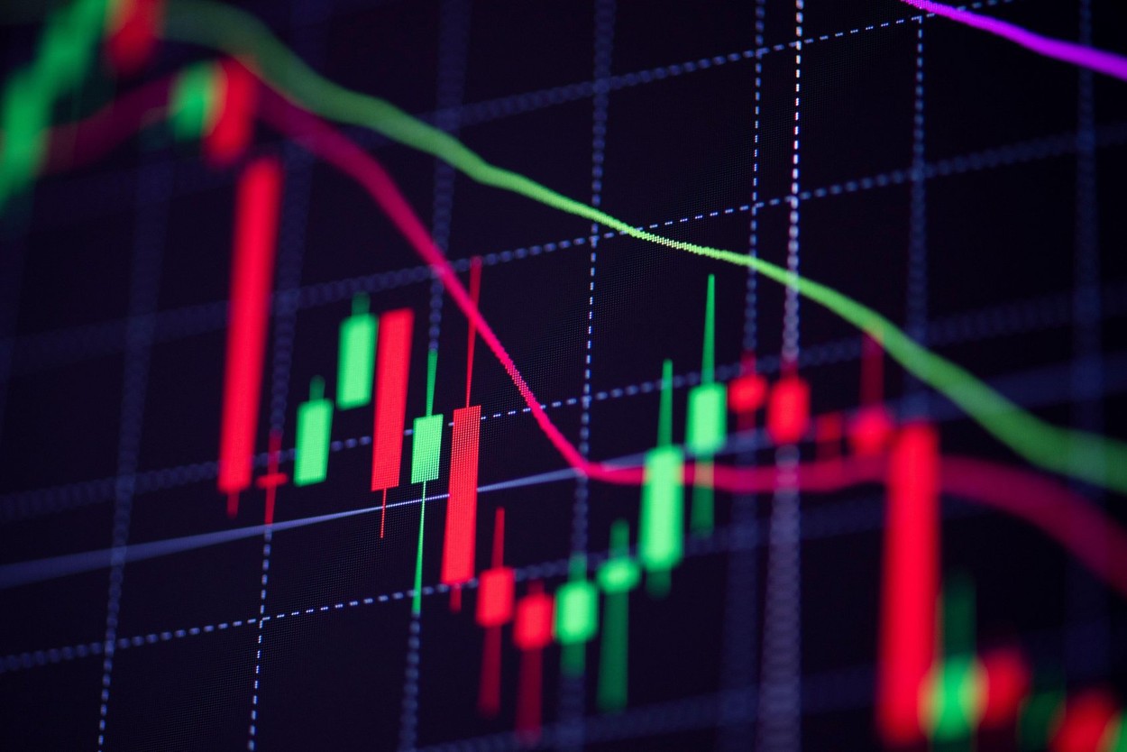 Bursa de la București închide în scădere la începutul săptămânii, afectată de performanțele BRD SocGen și Hidroelectrica